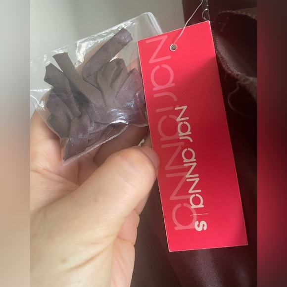 Narianna Strapless Pleated Sweetheart Neckline A-Line Short Dress. New With Tags - Picture 7 of 10